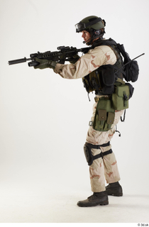 Photos Reece Bates Army Navy Seals Operator - Poses aiming…